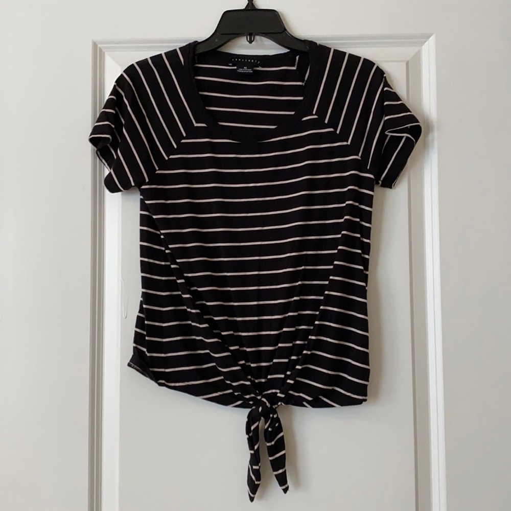 Sanctuary | black and white striped tie front shirt